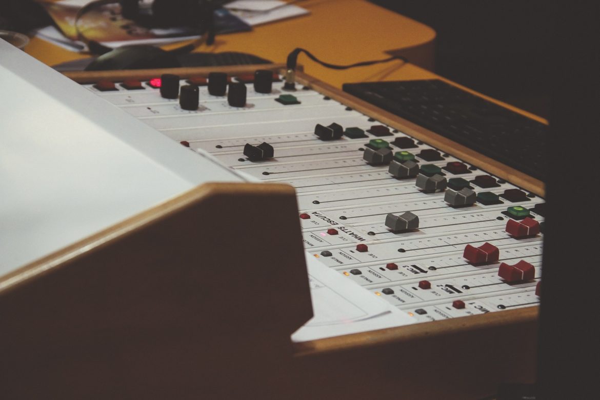 iPod your Wedding. Part 1: Equipment